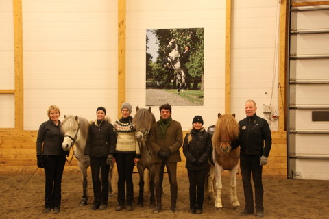 F.v. Olil, Elin, Ester, Julio, Henna og Bergur